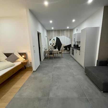 Neue Loft Im Alten Kelterhaus - Urlaub Im Wein- Und Ferienort Bekond Экстерьер фото